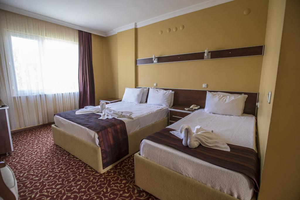 Hotel Arteka Ocaklar Екстериор снимка